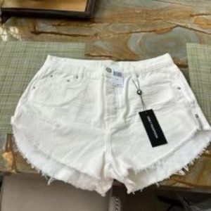 Outlaws One Teaspoon Denim White shorts size 27